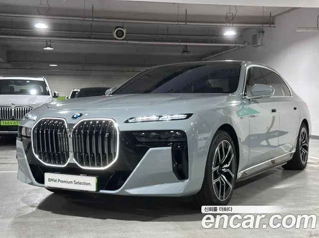 BMW i7 (G70) eDrive 50 M