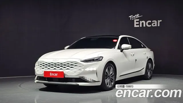Kia K8 Hybrid Signature