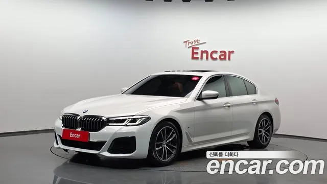 BMW 5 (G30) 520i M
