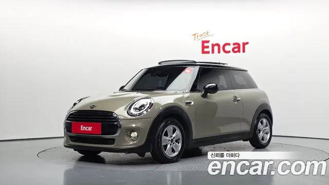 MINI Cooper D Base 3