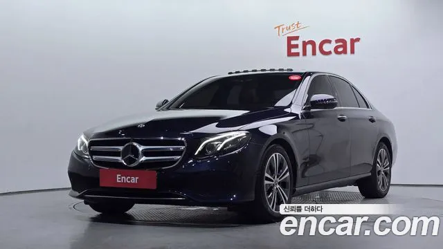 Mercedes-Benz E- W213 E300