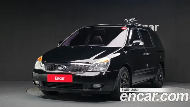 Kia Carnival R Carnival GLX Premium