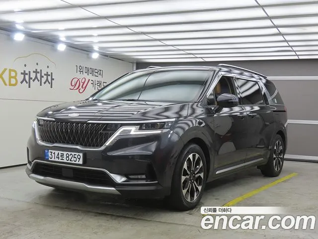 Kia Carnival 4 Gasoline 9 Noblesse
