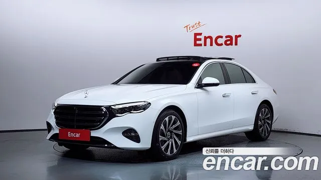 Mercedes-Benz E- W214 E300 4MATIC Exclusive
