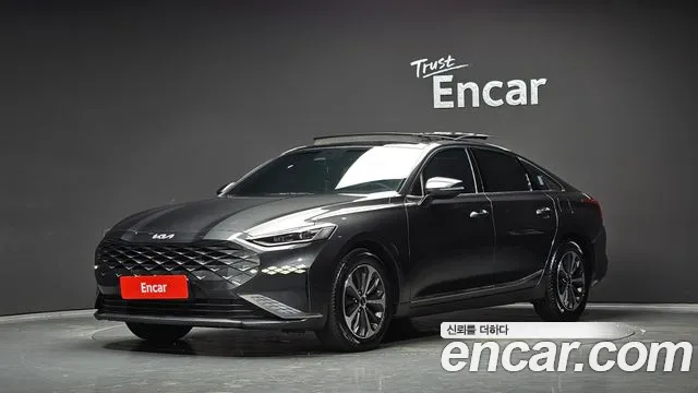 Kia K8 Hybrid Noblesse