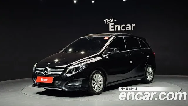 Mercedes-Benz B- W246 B200 d