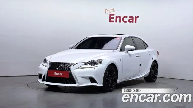 Lexus IS250 F-Sport XE30