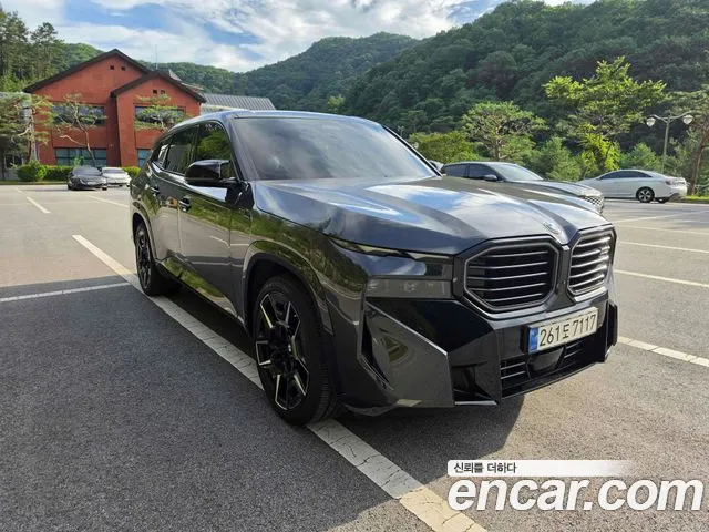 BMW XM (G09) 4.4