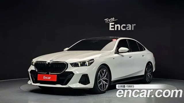 BMW 5 (G60) 520i M