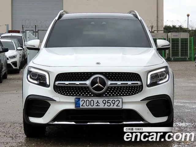 Mercedes-Benz GLB- X247 GLB250 4MATIC