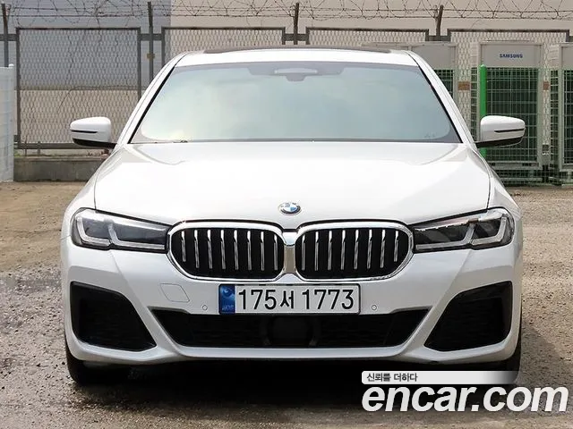 BMW 5 (G30) 520i M