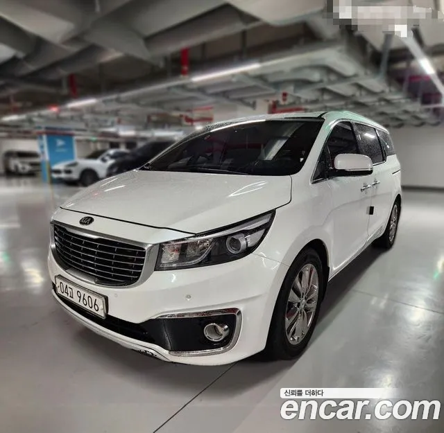 Kia All New Carnival 9 Prestige