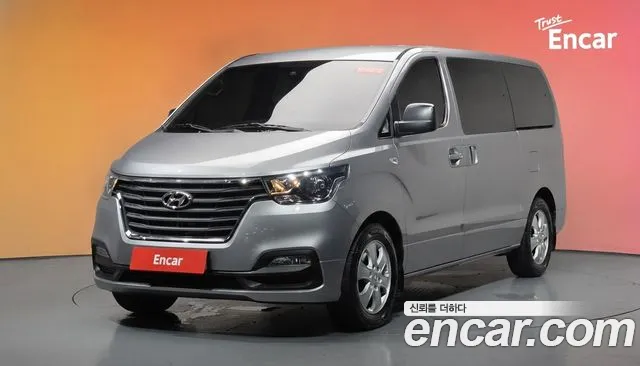 Hyundai The New Grand Starex 11