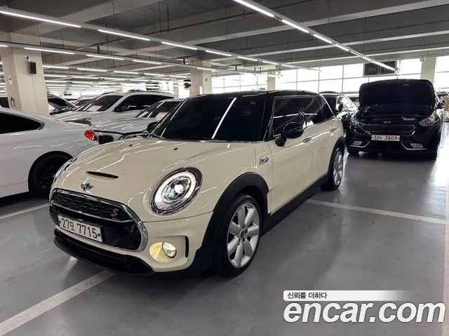 MINI Cooper S Clubman Base 2
