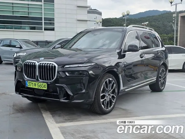 BMW X7 (G07) xDrive 40i M 6
