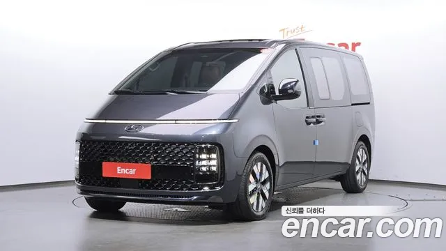 Hyundai Staria 4WD 9 Inspiration