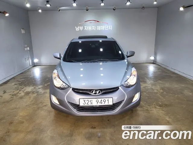 Hyundai Avante MD M16 GDI