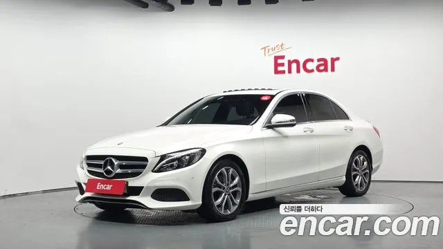 Mercedes-Benz C- W205 C200