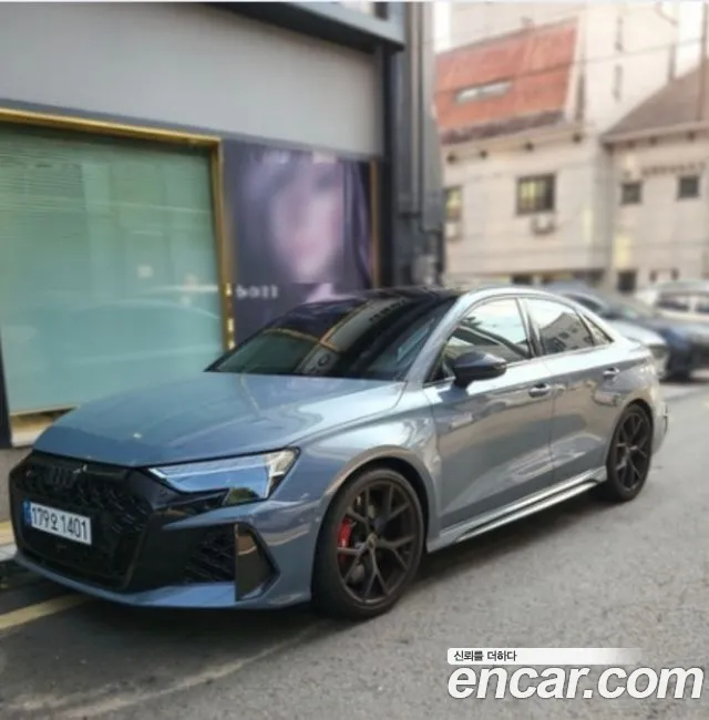 Audi RS3 (8 Y) 2.5 TFSI Edition