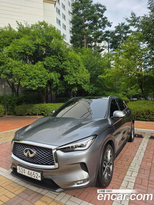 Infiniti QX50 (P71 A) 2.0 AWD