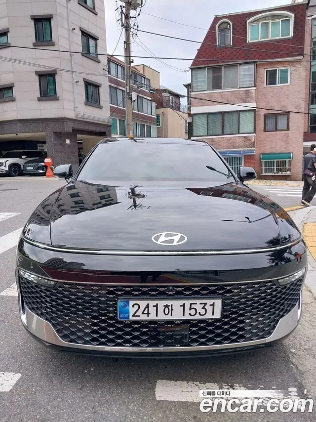 Hyundai The New Grandeur Hybrid (GN7) Exclusive