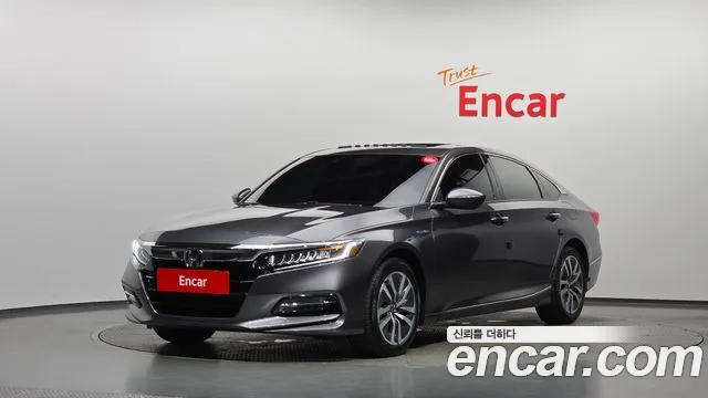 Honda Accord 10 generation 2.0 Hybrid EX-L