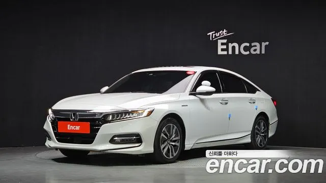 Honda Accord 10 generation 2.0 Hybrid