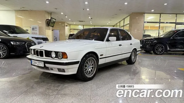 BMW 5 Series 520 i E34