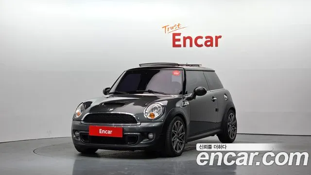 MINI Cooper SD Base 2 generation