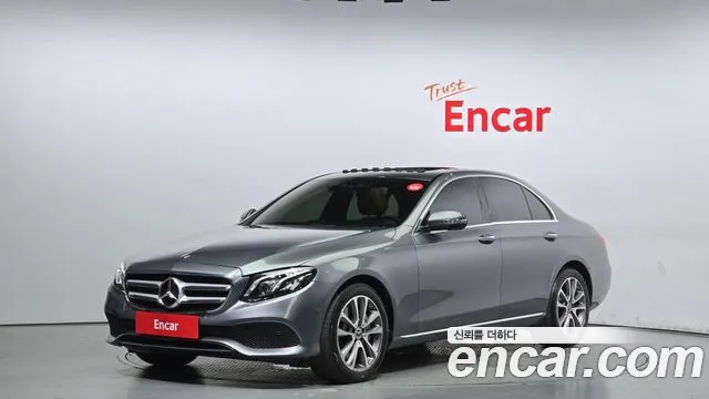 Mercedes-Benz E- W213 E300 4MATIC