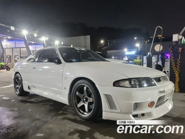 Nissan GTR R33