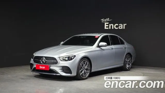 Mercedes-Benz E- W213 E220d 4MATIC AMG Line