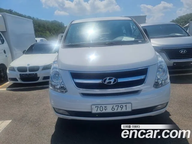 Hyundai Grand Starex 12 CVX