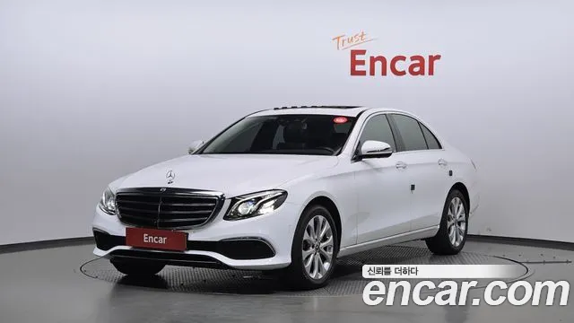 Mercedes-Benz E- W213 E300 Exclusive