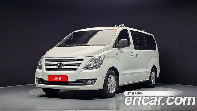 Hyundai Grand Starex 12