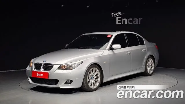 BMW 5 (E60) 528i