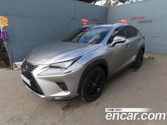 Lexus NX300