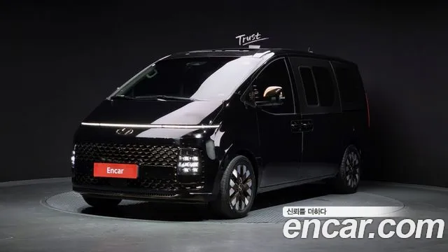 Hyundai Staria 4WD 9 Inspiration