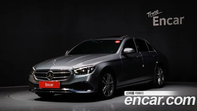Mercedes-Benz E- W213 E350 4MATIC