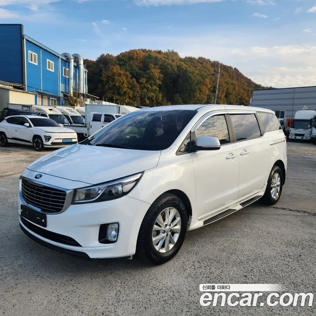Kia All New Carnival 6