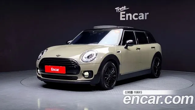 MINI Cooper Clubman 2
