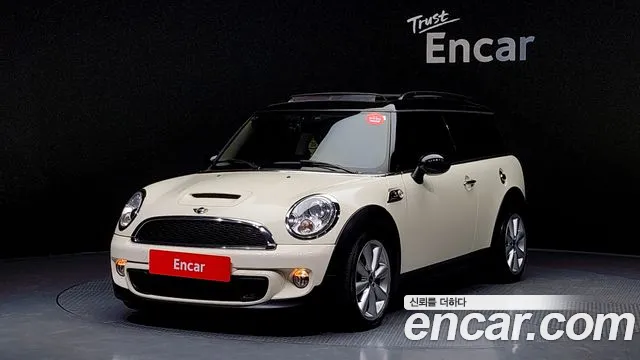 MINI Cooper SD Clubman Base 1