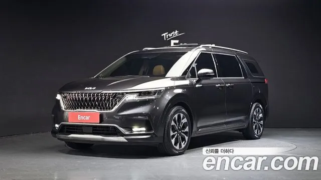 Kia Carnival 4 9 Signature
