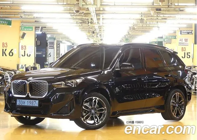 BMW iX1 (U11) xDrive 30 M