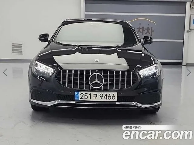 Mercedes-Benz E- W213 E250