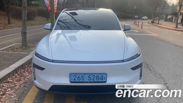 Tesla Y RWD