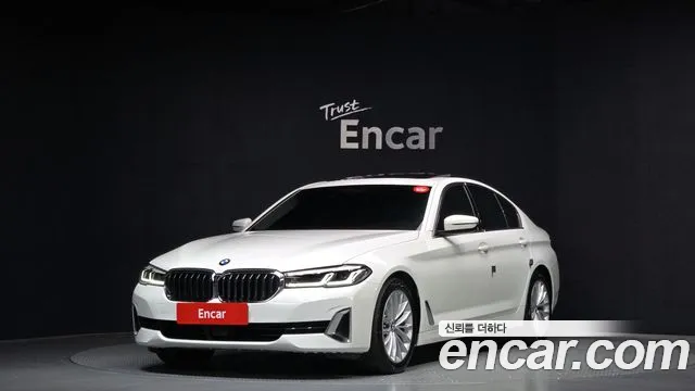 BMW 5 (G30) 520i
