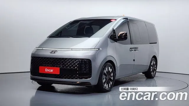 Hyundai Staria 4WD 7 Inspiration