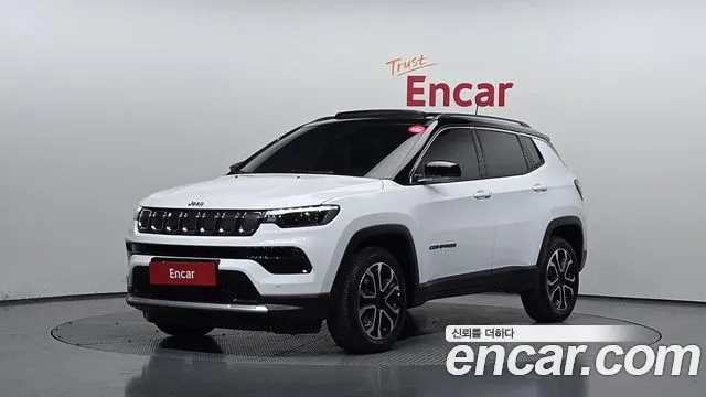Jeep 2 2.4 Limited AWD