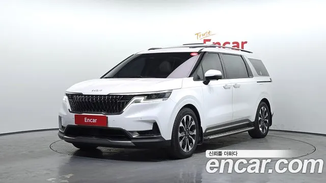 Kia Carnival 4 Gasoline 7 Signature